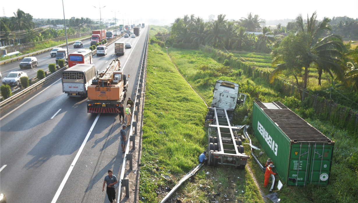 Long An tước hơn 5.700 giấy phép lái xe của người vi phạm nồng độ cồn  (09/07/2024)